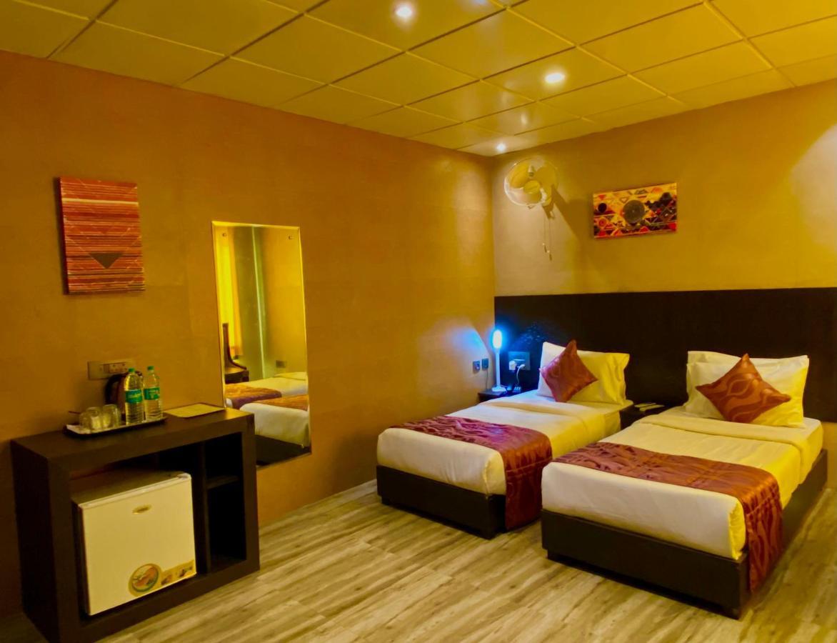 Ace Prime Hotel Greater Noida Exterior foto