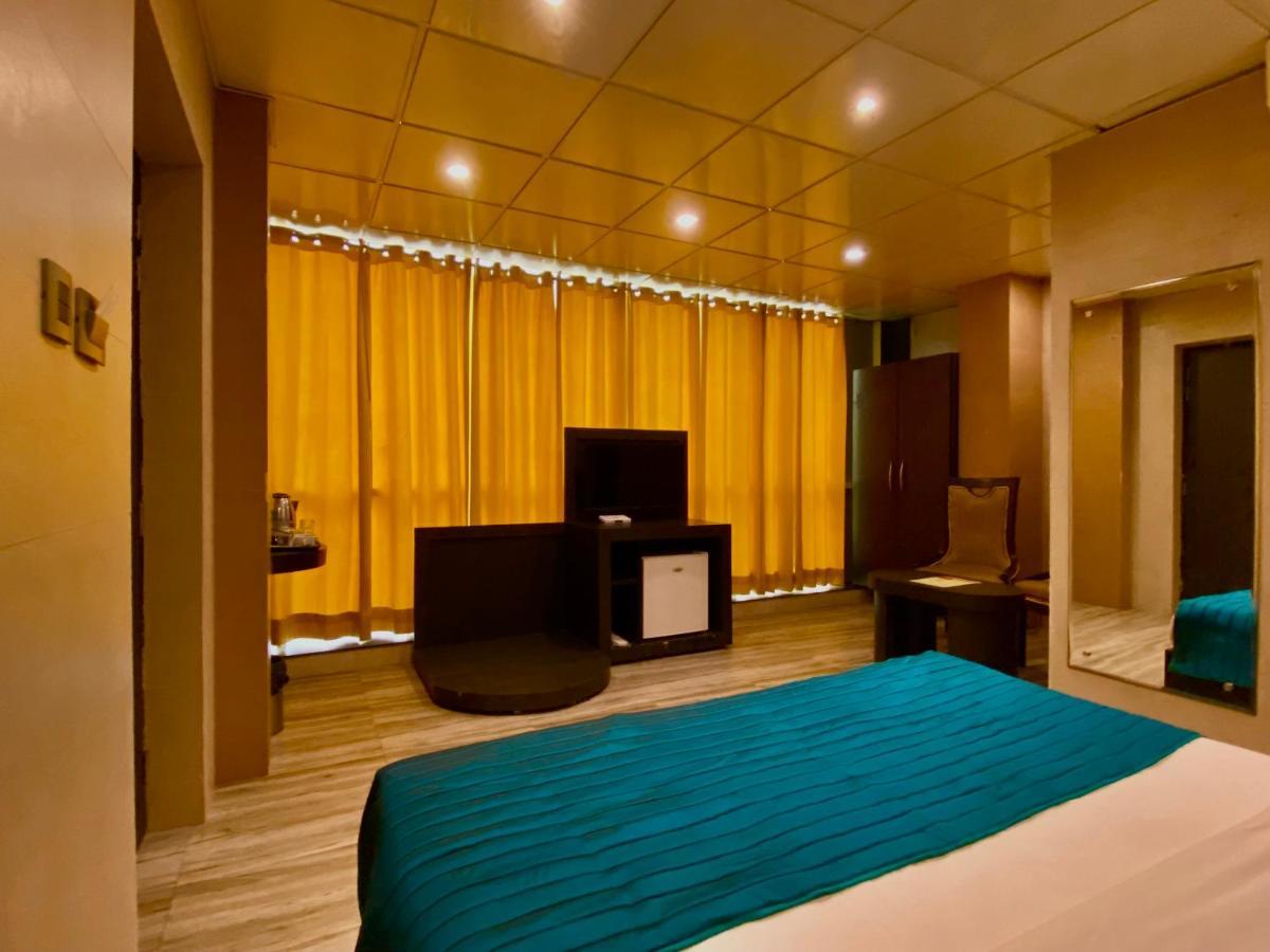 Ace Prime Hotel Greater Noida Exterior foto